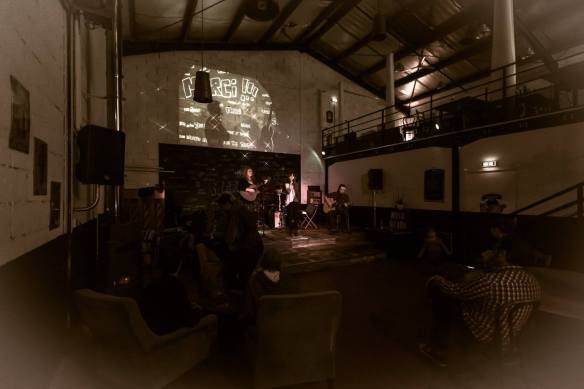 10634027_557044487773870_657674795709867045_o